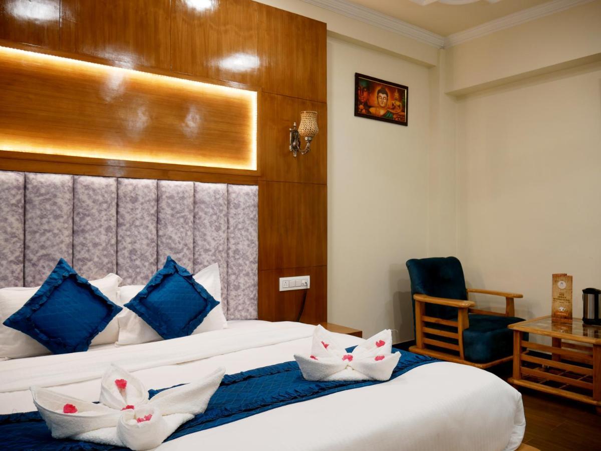 New Ambika International Mall Road Hotel Manāli Exteriér fotografie